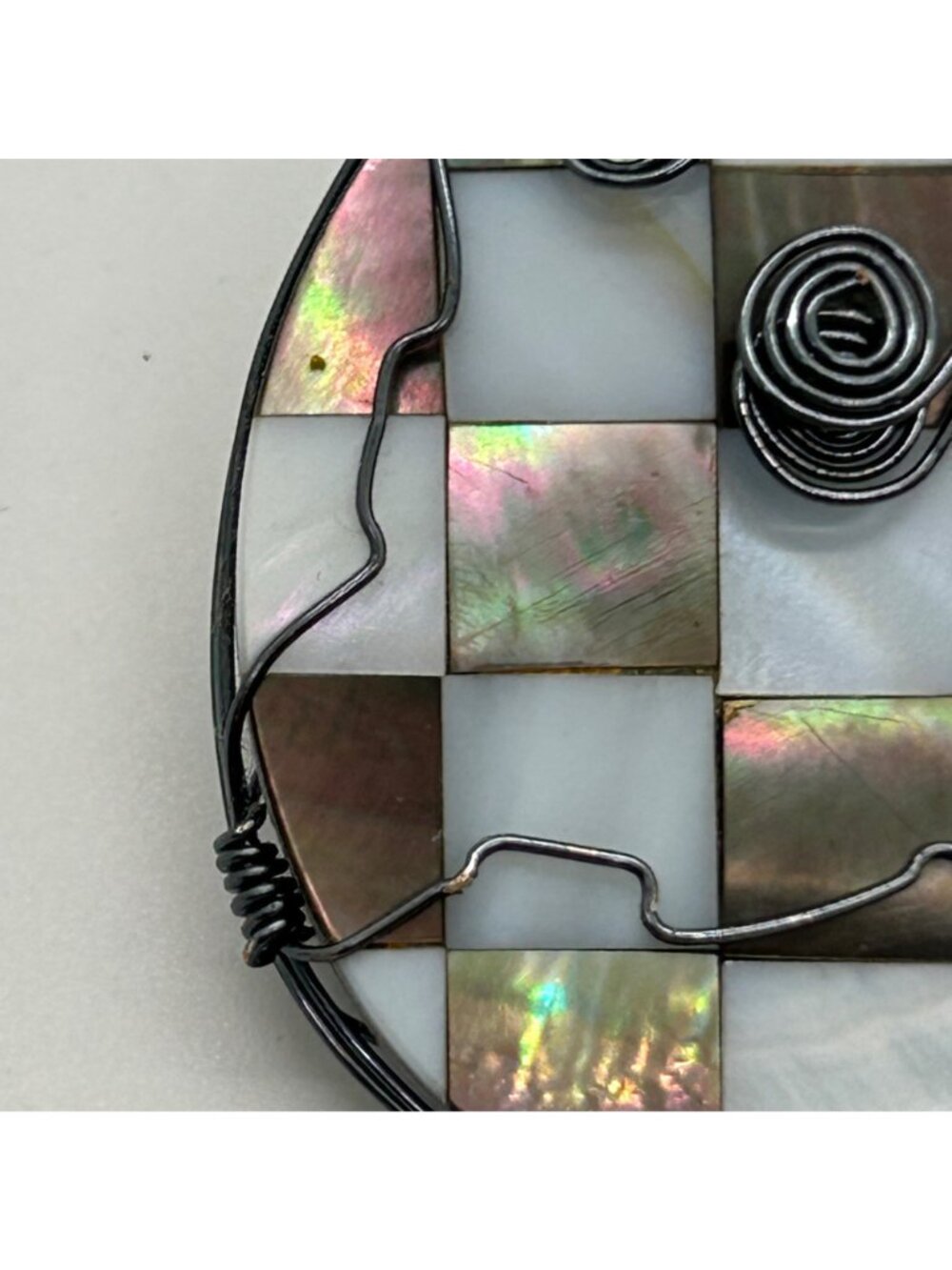 Artisan Wire Wrapped Abalone Mother Of Pearl Mosaic Checkerboard Shell Oval Pend - Picture 5 of 11